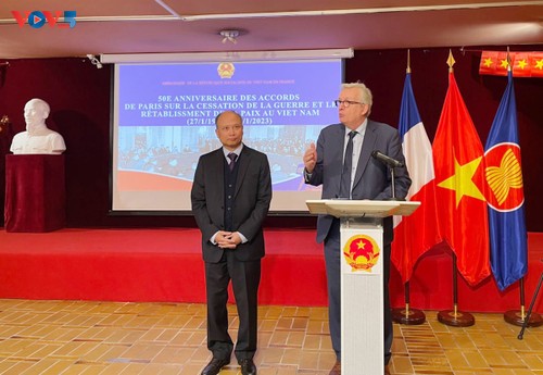 France C L Bration Des Ans De La Signature Des Accords De Paris