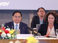 Primer Ministro Pham Minh Chinh: Crear todas las condiciones favorables para el desarrollo de las empresas