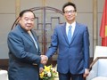Deputi PM Vu Duc Dam Terima Deputi PM Merangkap Ketua Komite Olimpiade Nasional Thailand