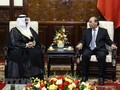 Presiden Nguyen Xuan Phuc Terima Dubes Kuwait dan Israel Yang Sampaikan Surat Kepercayaan