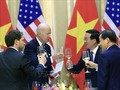 Staatspräsident Vo Van Thuong gibt ein Festessen zu Ehren des US-Präsidenten Joe Biden