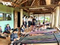 Gia Lai bewahrt die Brokatweberei in Verbindung mit dem Tourismus 