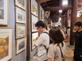 Warna Warni di Pameran Lukisan Cat Air Vietnam Selatan