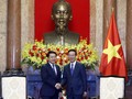 ຫວຽດ​ນາມ ຍາມ​ໃດ​ກໍ​ຖື​ເປັນ​ສຳ​ຄັນ ແລະ ໃຫ້​ບຸ​ລິ​ມະ​ສິດ​ສູງ​ສຸດ​ແກ່​ການ​ເພີ່ມ​ພູນ​ຄູນ​ສ້າງ​ສາຍ​ພົວ​ພັນ ຫວຽດ​ນາມ - ລາວ