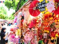 中秋節を迎えるハノイ旧市街