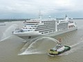 新港协福港迎来2023年首艘国际邮轮