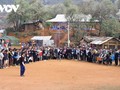 打陀螺：赫蒙族同胞别具特色的民间游戏