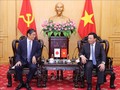 Chủ tịch Hội đồng lý luận Trung ương Nguyễn Xuân Thắng tiếp Đại sứ Nhật Bản tại Việt Nam