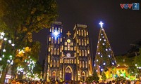 Warga Katolotik Ibukota Hanoi “hidup baik, beragama indah”