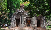 Wat Phou- Destinasi yang Tidak bisa Dilewatkan di Laos Selatan 