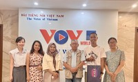Guru Eko Widiyanto: “VOV adalah Jembatan Penghubung antara Masyarakat Vietnam-Indonesia“