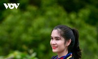 Uniknya Busana Wanita Etnis Hmong Hitam di Provinsi Cao Bang