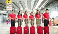 Vietjet menjadi maskapai penerbangan pertama yang memanfaatkan kembali bandara Phuket (Thailand)