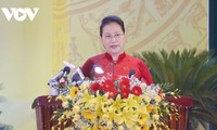 Ketua MN Nguyen Thi Kim Ngan: Provinsi Khanh Hoa harus menjadi motivasi pembangunan bagi daerah pesisir Trung Bo Selatan dan daerah Tay Nguyen