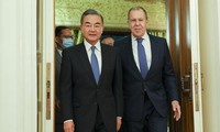 Tiongkok dan Rusia membahas hubungan kerja sama yang strategis dan komprehensif