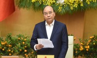 PM Nguyen Xuan Phuc Minta supaya Lakukan Vaksinasi Covid-19 bagi Warga pada Triwulan I 2021