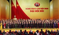 Jalan yang Dipilih PKV untuk Bimbing Bangsa Vietnam Sesuai dengan Kecenderungan Pengembangan Zaman