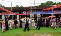 “Vietnam dengan Aneka Warna Etnis-Etnis” Muliakan Nilai Budaya yang Khas