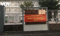 Resmikan Dua Klinik Keliling yang Pertama untuk Rawat Pasien Covid-19 di Kota Ho Chi Minh