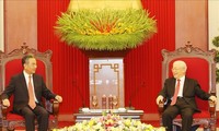Sekjen Nguyen Phu Trong Terima Anggota Dewan Negara, Menlu Tiongkok, Wang Yi