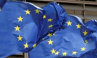 Uni Eropa Menuju ke Pembentukan Komunitas Politik Eropa