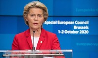 Komisi Eropa Rekomendasikan Sanksi-Sanksi Baru terhadap Rusia