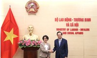 Vietnam dan Organisasi Buruh Internasional (ILO) Perkuat Kerja Sama