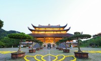 Foto-Foto yang Mengesankan tentang Pagoda Bai Dinh