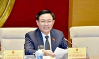Ketua MN Vietnam, Vuong Dinh Hue Pimpin Forum Pekerja Tahun 2023