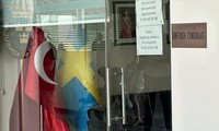 Tembakan Senapan di depan Konsulat Swedia di Turki, Seorang Luka-Luka Parah
