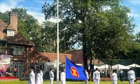 Upacara Bendera dan Upacara Peringatan HUT ke-56 Berdirinya ASEAN di Banyak Negara