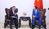 Deputi PM Vietnam, Tran Hong Ha Terima Direktur Utama Perusahaan Astra Zeneca