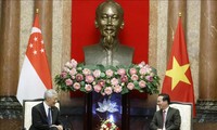 Presiden Vietnam, Vo Van Thuong Menerima PM Singapura, Lee Hsien Loong