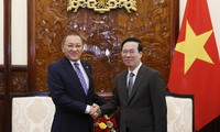 Presiden Vietnam, Vo Van Thuong Menerima Dubes Kazakhstan