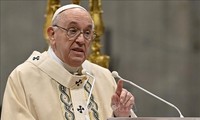 Paus Franciskus Imbau Semua Pemimpin di Dunia untuk “Ciptakan Titik Balik” pada Konferensi Iklim