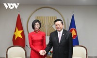 Dubes, Kepala Perwakilan Tetap Vietnam di ASEAN Sampaikan Surat Mandat kepada Sekjen ASEAN