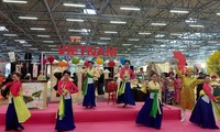 Vietnamese culture goes on display at Oriental Festival in Italy