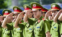 65 años de práctica de enseñanzas de Ho Chi Minh para la policía