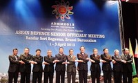 Vietnam aporta iniciativa práctica al desarrollo de la ASEAN