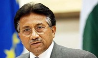 Musharraf comparece en juicio por presunto asesinato de Bhutto