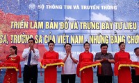 Exposición de testimonios históricos sobre territorios soberanos de Vietnam