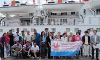 Diez tripulantes venezolanos del Barco de la Paz visita Da Nang