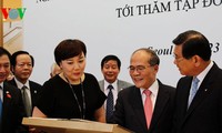 Vietnam incentiva inversiones surcoreanas en aviación, construcción e informática