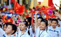 Presidente vietnamita llama a la renovación educacional en nuevo curso escolar