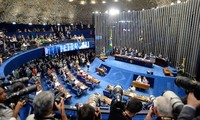 Senado brasileño aprueba techo de gasto público