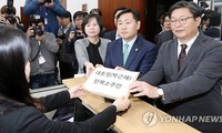 Oposición de Corea del Sur inicia trámites para someter a presidenta a juicio político
