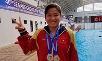 Nadadora vietnamita gana 4 medallas de oro en primera jornada de concurso regional