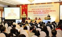 Vietnam reforma la entrega de reconocimiento al personal del Estado