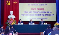 Vietnam reestructura trabajo de planificación para el avance económico