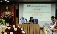 Voz de Vietnam consolida cooperación con diplomáticos extranjeros en promoción de imagen nacional